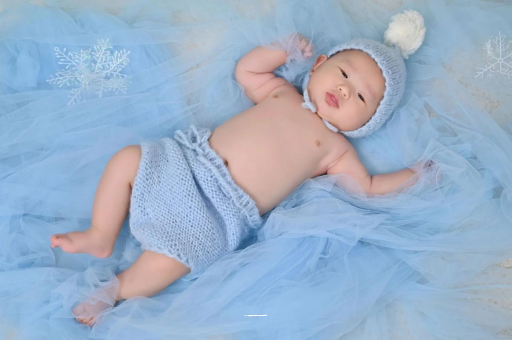 石家庄宝宝眼睛肿是什么原因 石家庄宝宝眼睛肿是什么原因